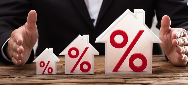 Casas representando una inversión inmobiliaria